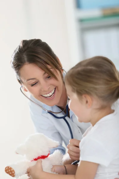 МАСШТАБНІ ЗБОРИ НА ЛІКУВАННЯ, ДОПОМОГА МЕДЗАКЛАДАМ